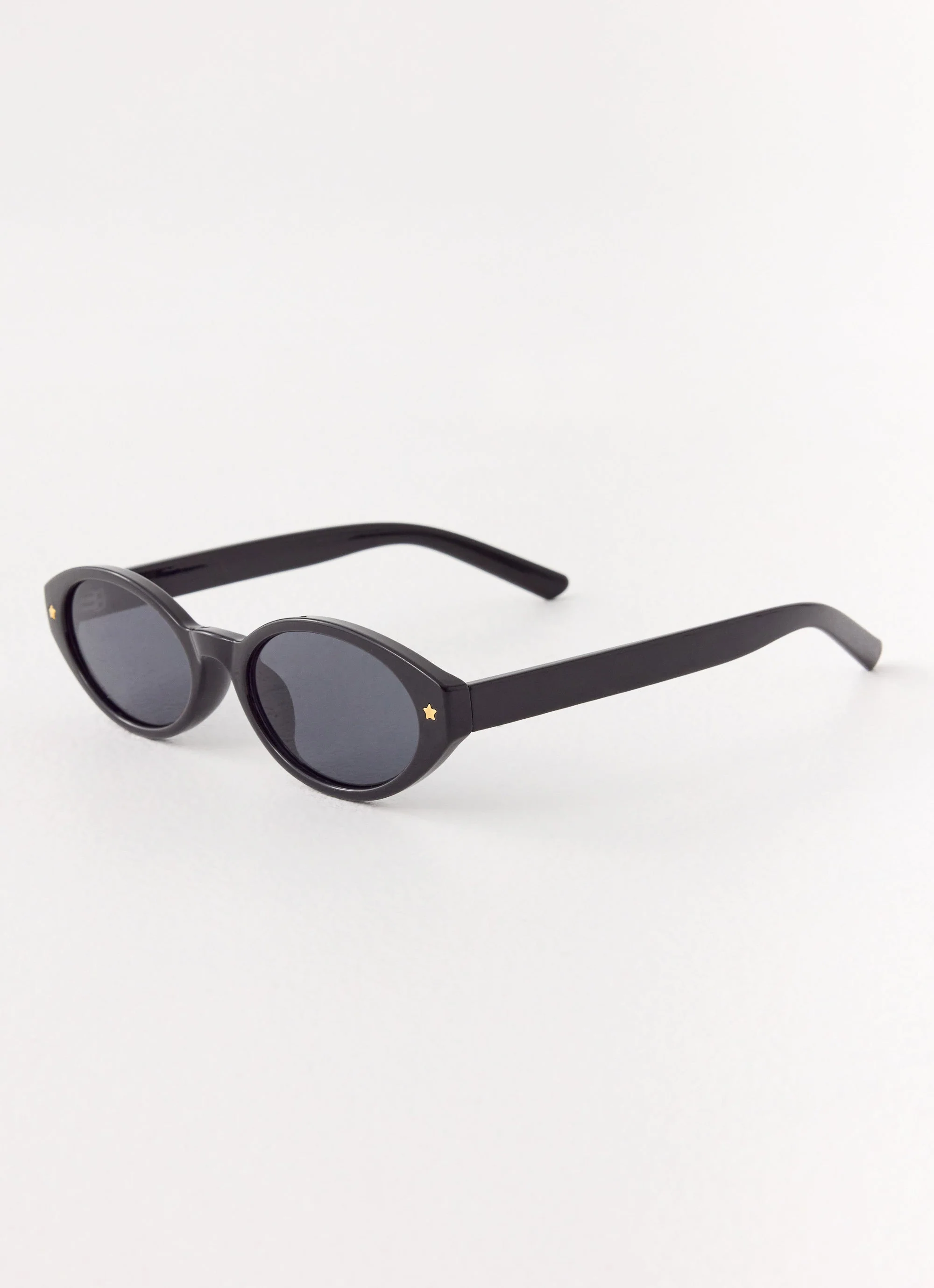 Breaking Point Sunglasses - Black